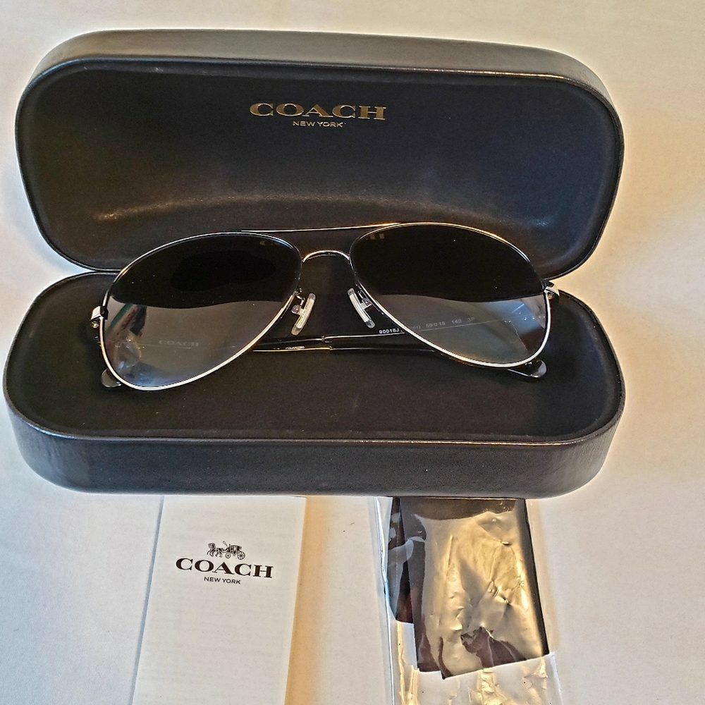 Coach aviator sunglassglasses